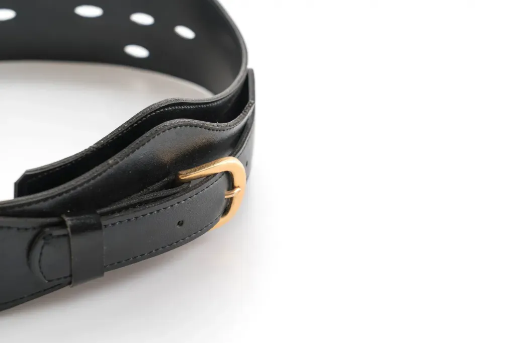 Jak dobrać pasek do sukienki Kompletny przewodnik